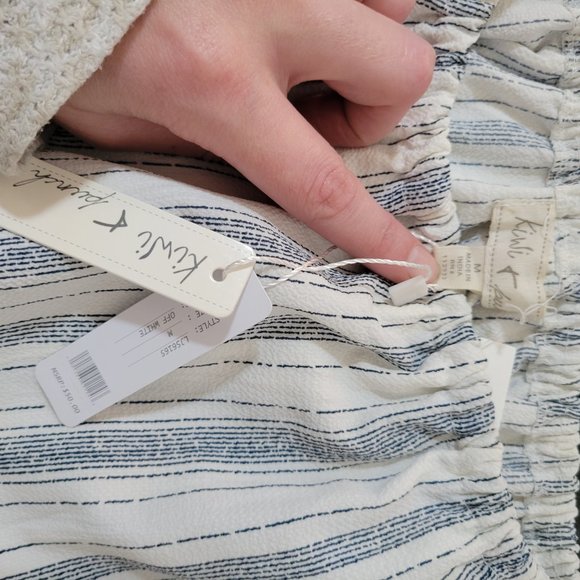 Kiwi & Punch romper - Picture 2 of 2